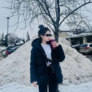 Meet your Posher, Ngan